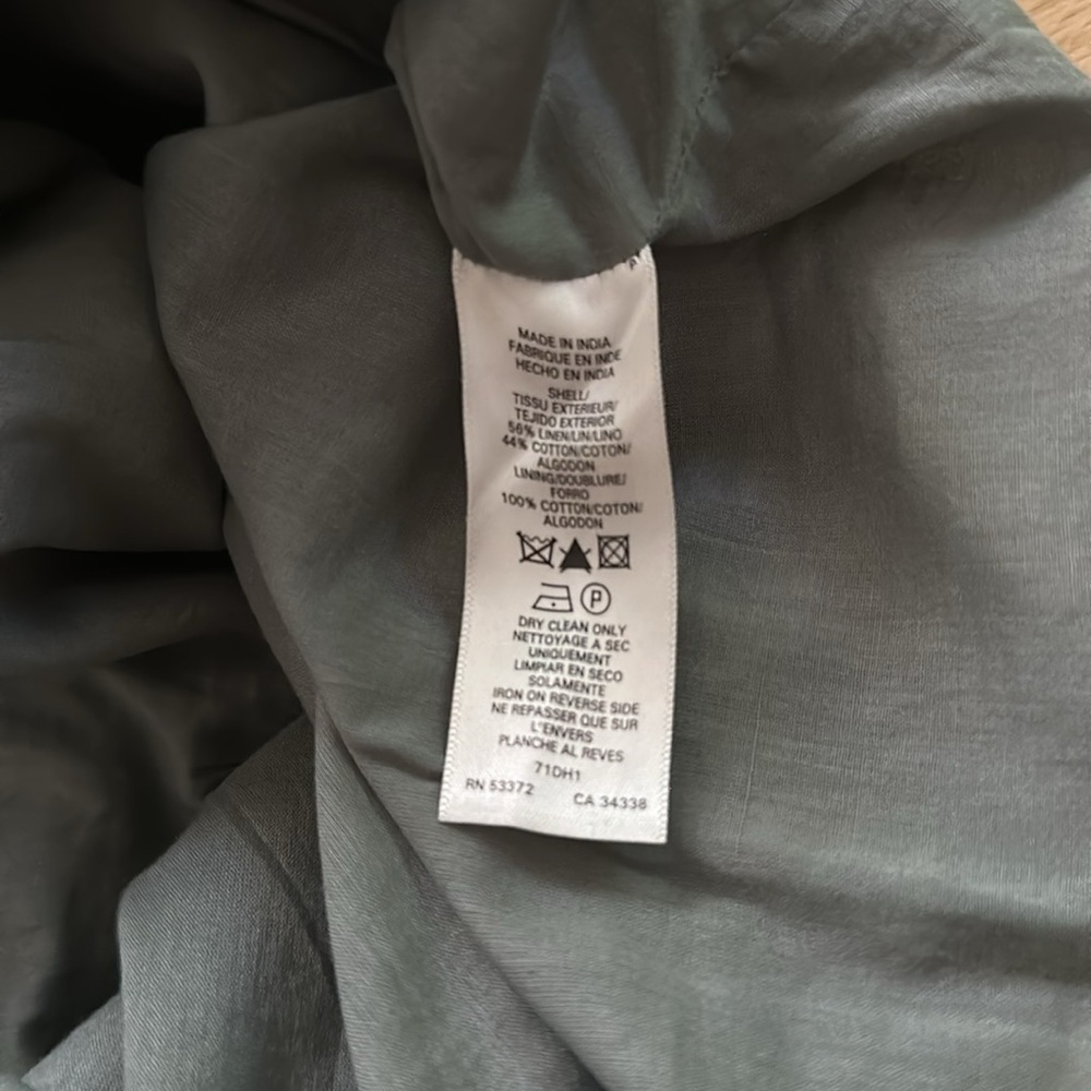 French Connection - Embroidered Gray Dress - Size 8 - Picture 9 of 9